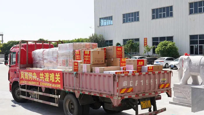 Mibet spendete Materialien zur Epidemieprävention an der Front in Xiamen