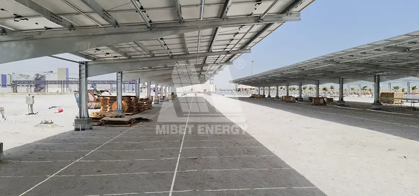 1,8 MW Bahrain Solar Carport Projekt