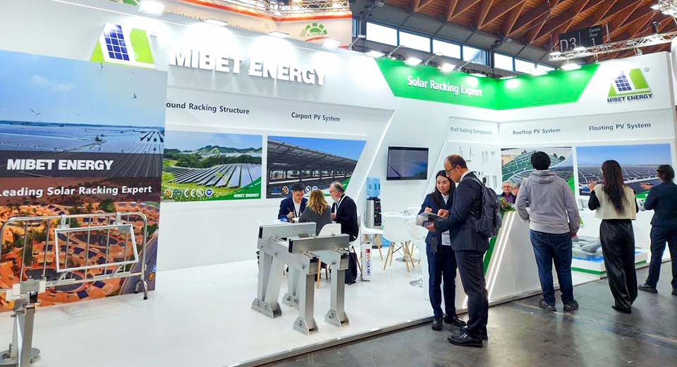 Mibet booth at KEY ENERGY